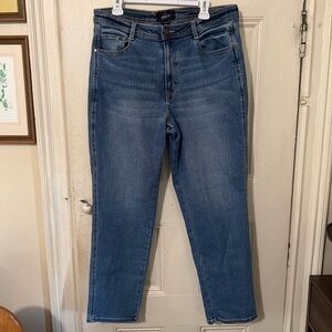 Jordache High Rise Curvy Mom Jeans Size 16 Medium Wash